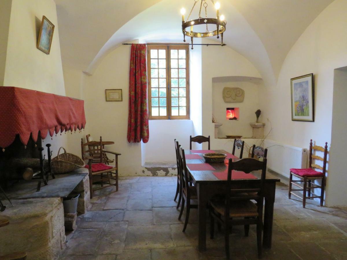 Le Presbytere De Montaigut Montégut Εξωτερικό φωτογραφία